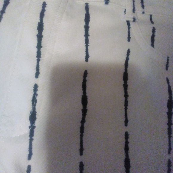 Stretch jeanings - Picture 2 of 2